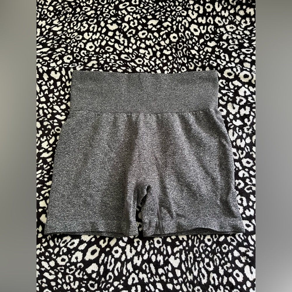 🥰SOLD🥰 Light Grey Biker Shorts.